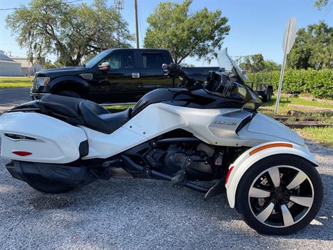 2018 Can-Am Spyder F3-T in Sanford, Florida - Photo 1