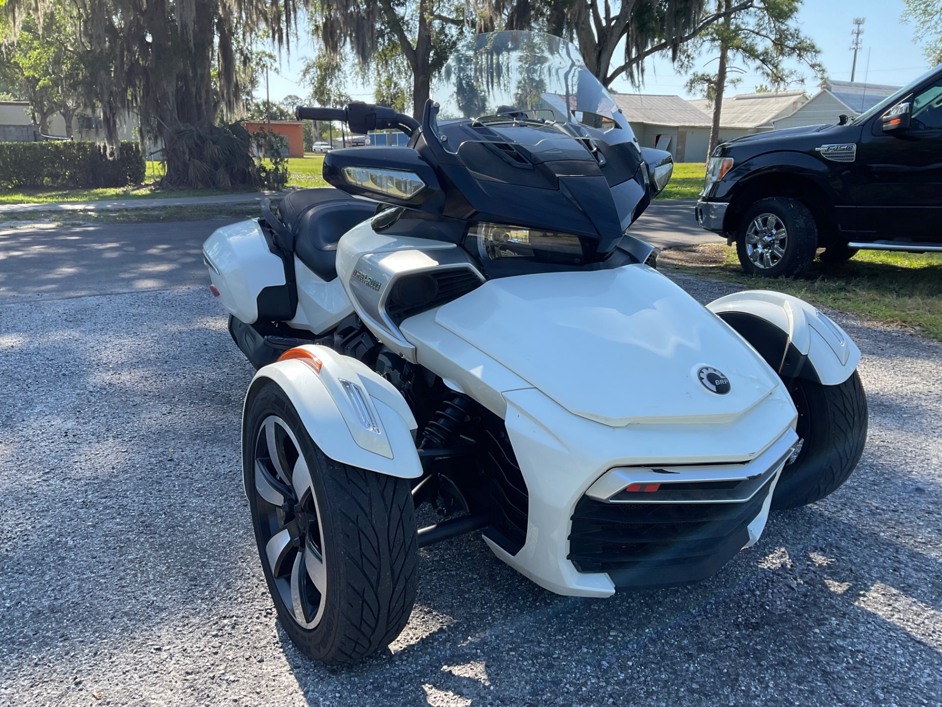 2018 Can-Am Spyder F3-T in Sanford, Florida - Photo 11