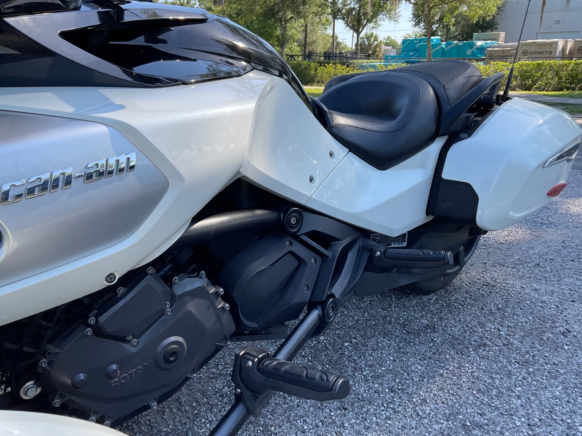 2018 Can-Am Spyder F3-T in Sanford, Florida - Photo 20