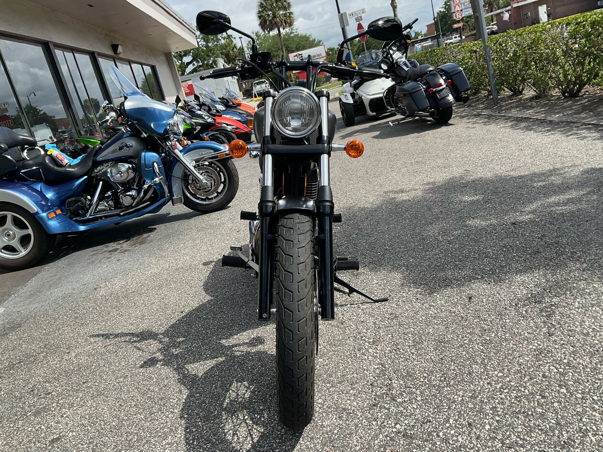 2019 Suzuki Boulevard S40 in Sanford, Florida - Photo 4