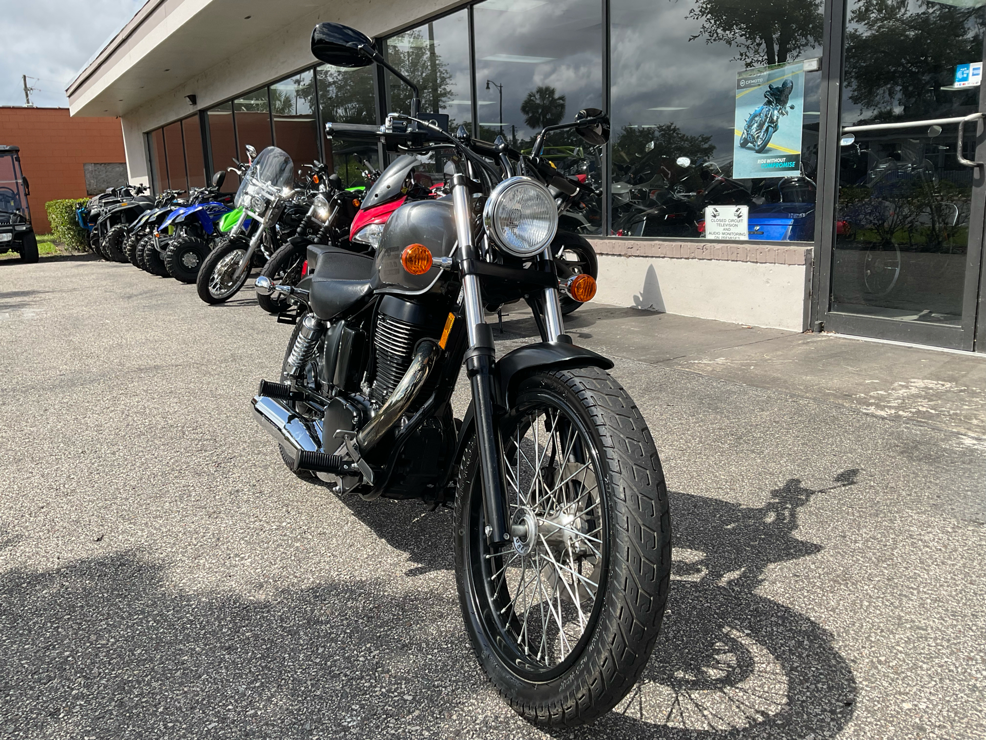 2019 Suzuki Boulevard S40 in Sanford, Florida - Photo 5