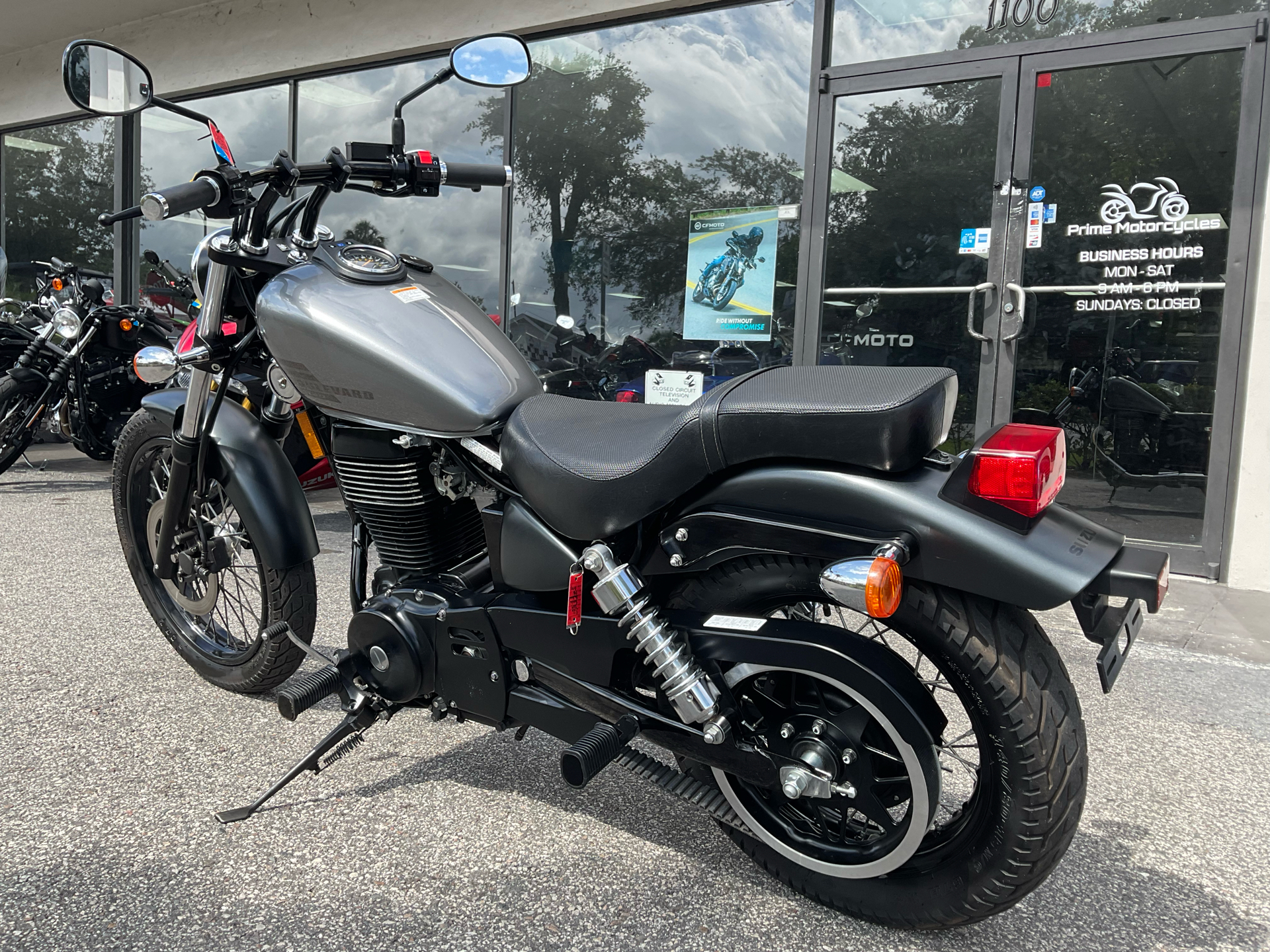 2019 Suzuki Boulevard S40 in Sanford, Florida - Photo 10