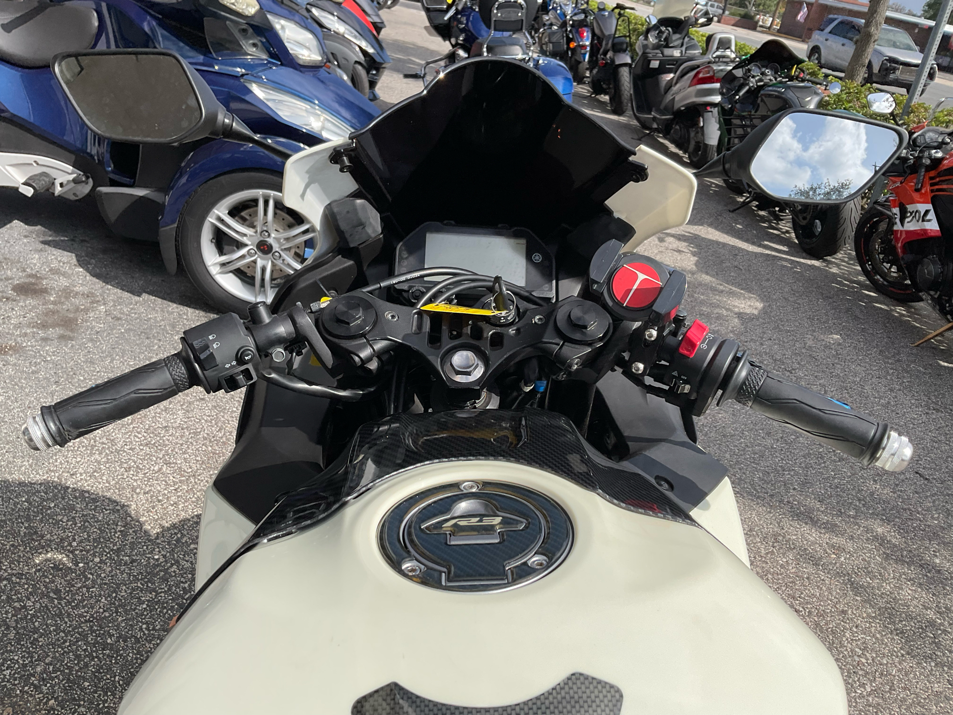 2021 Yamaha YZF-R3 ABS in Sanford, Florida - Photo 24