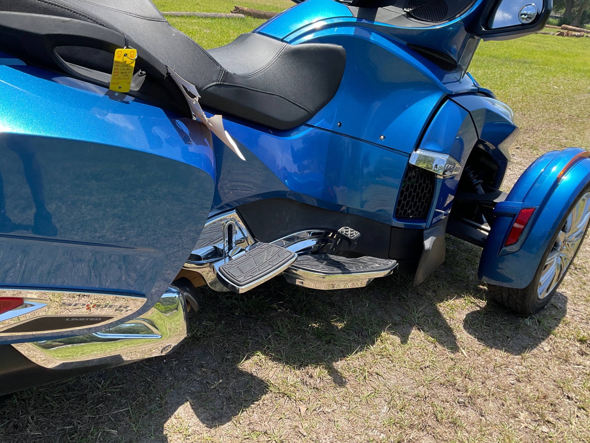 2018 Can-Am Spyder RT Limited in Sanford, Florida - Photo 21