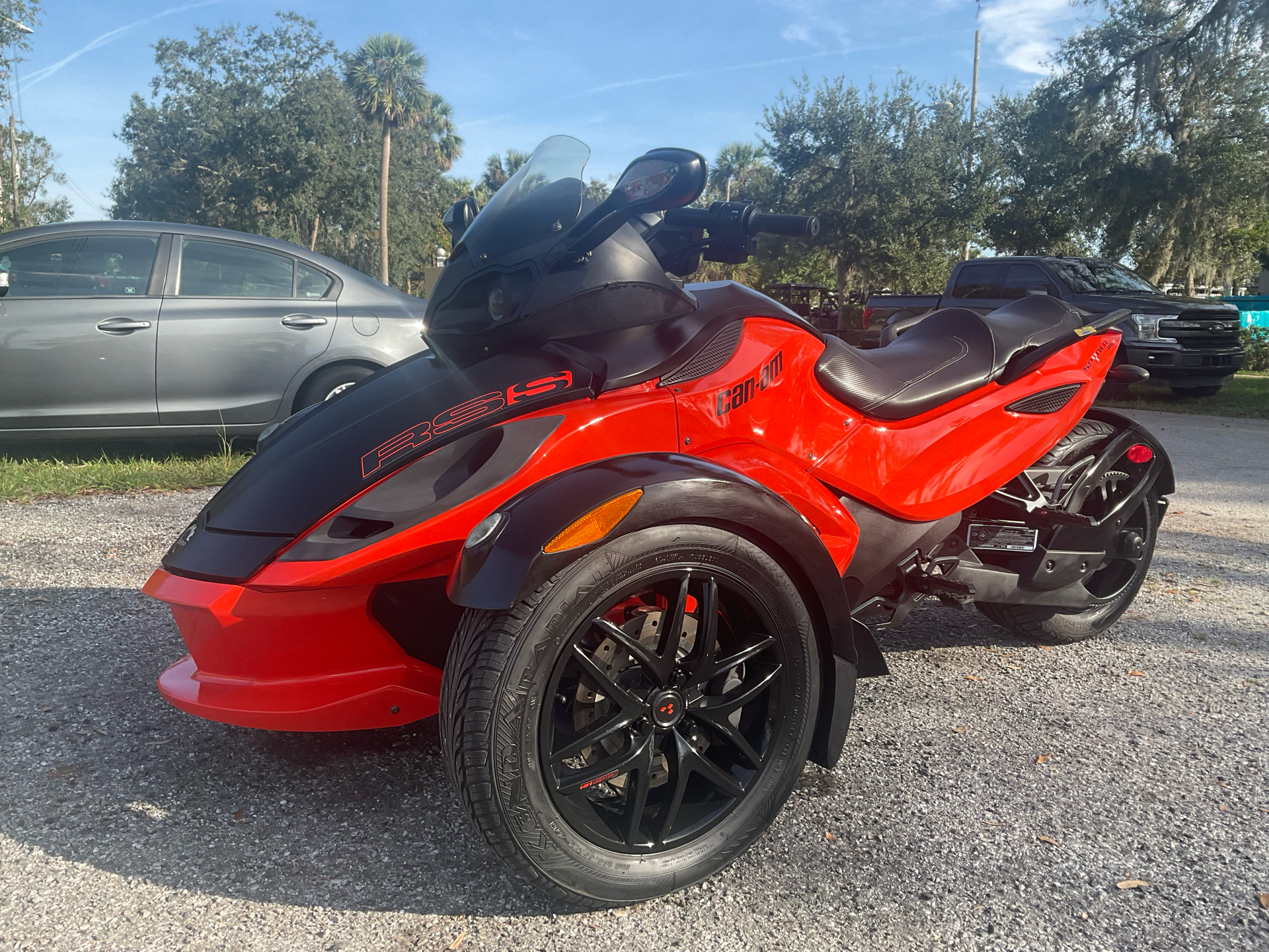2012 Can-Am Spyder® RS-S SE5 in Sanford, Florida - Photo 2