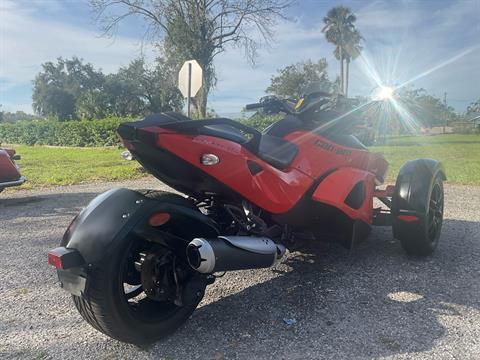 2012 Can-Am Spyder® RS-S SE5 in Sanford, Florida - Photo 8