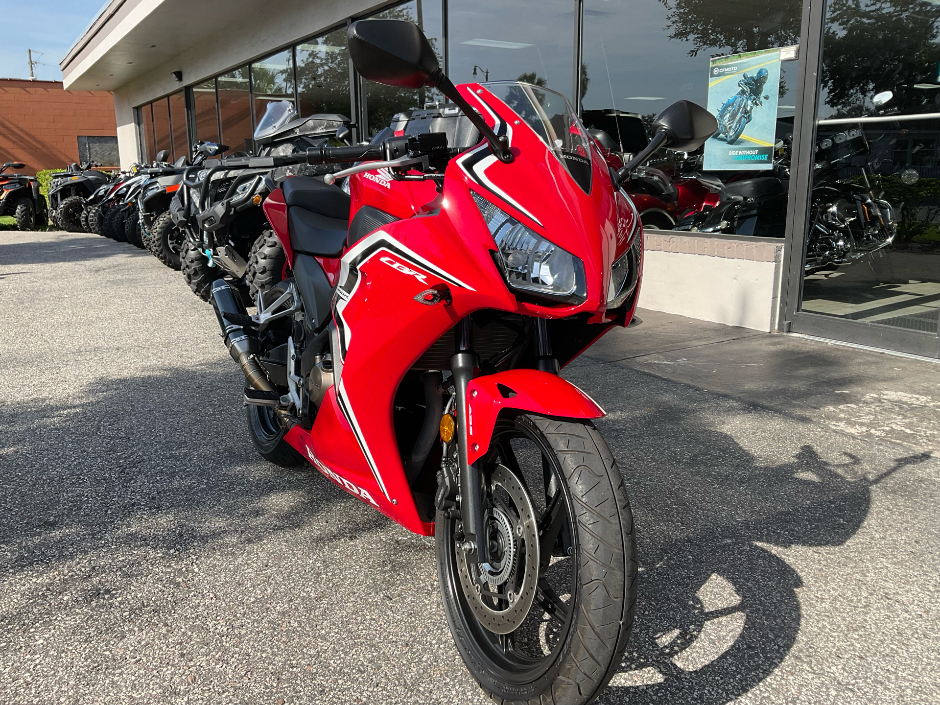 2021 Honda CBR300R ABS in Sanford, Florida - Photo 5