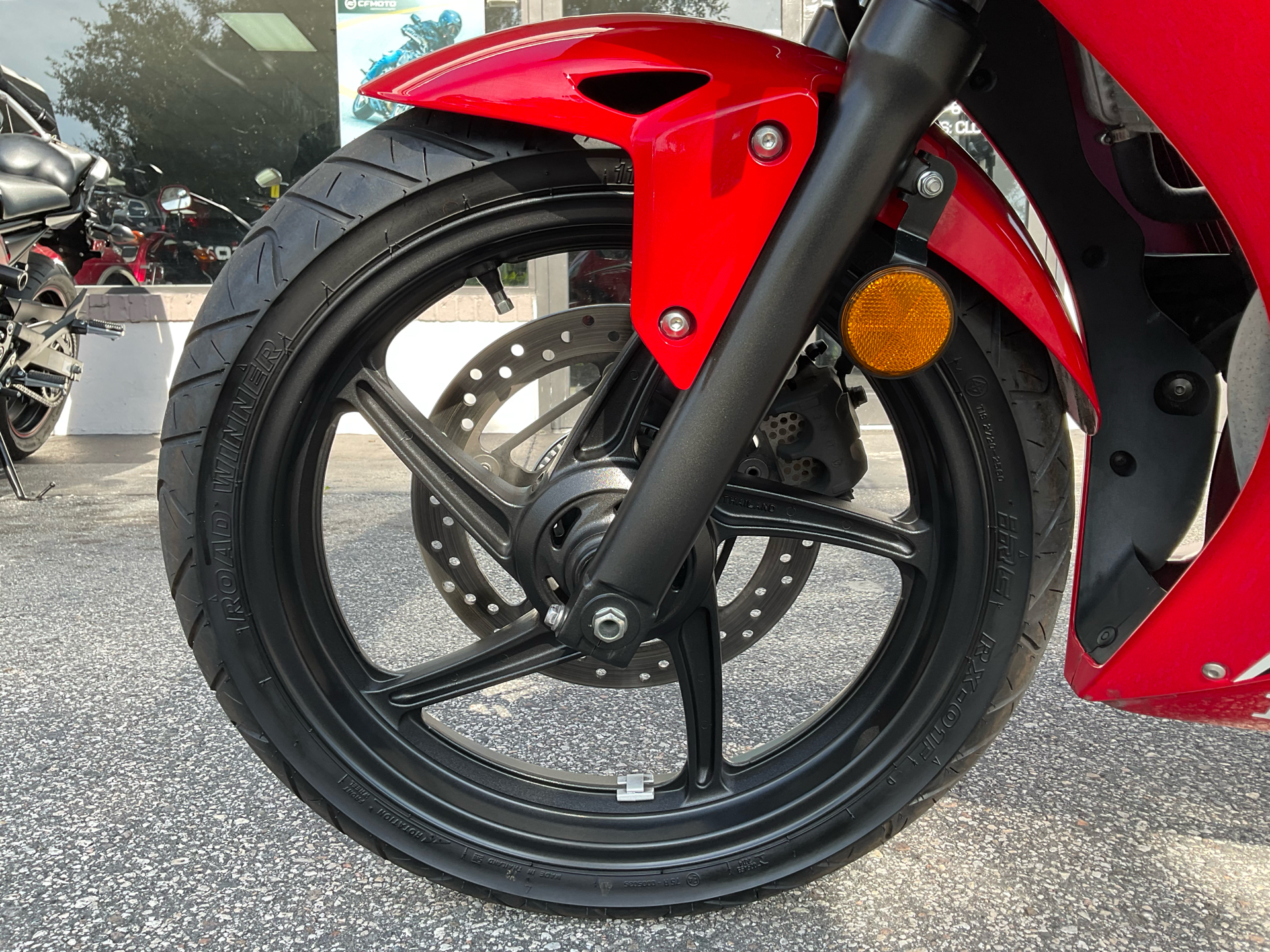 2021 Honda CBR300R ABS in Sanford, Florida - Photo 14