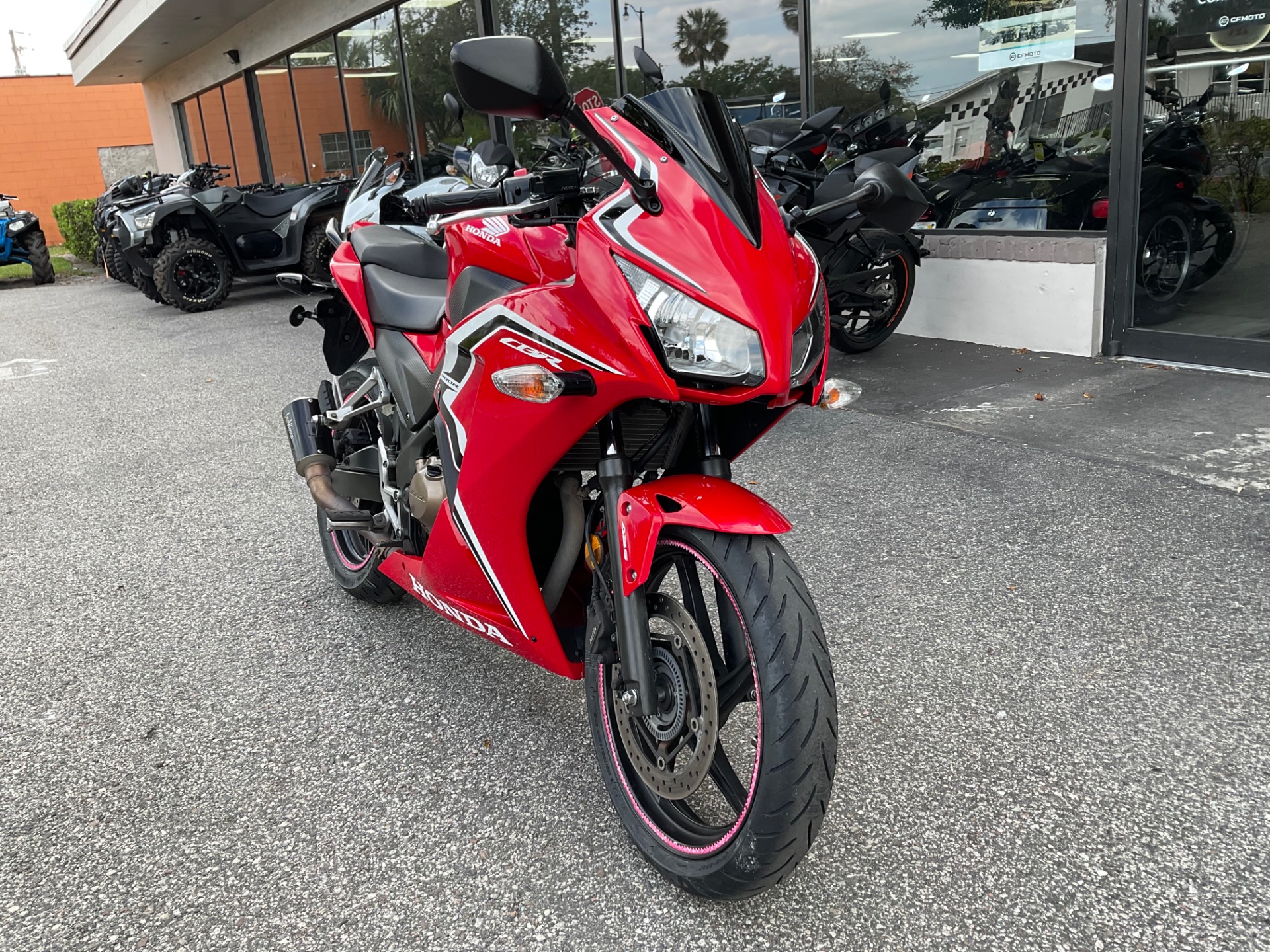 2021 Honda CBR300R ABS in Sanford, Florida - Photo 5