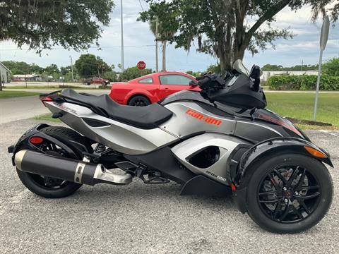 2011 Can-Am Spyder® RS-S SE5 in Sanford, Florida - Photo 1