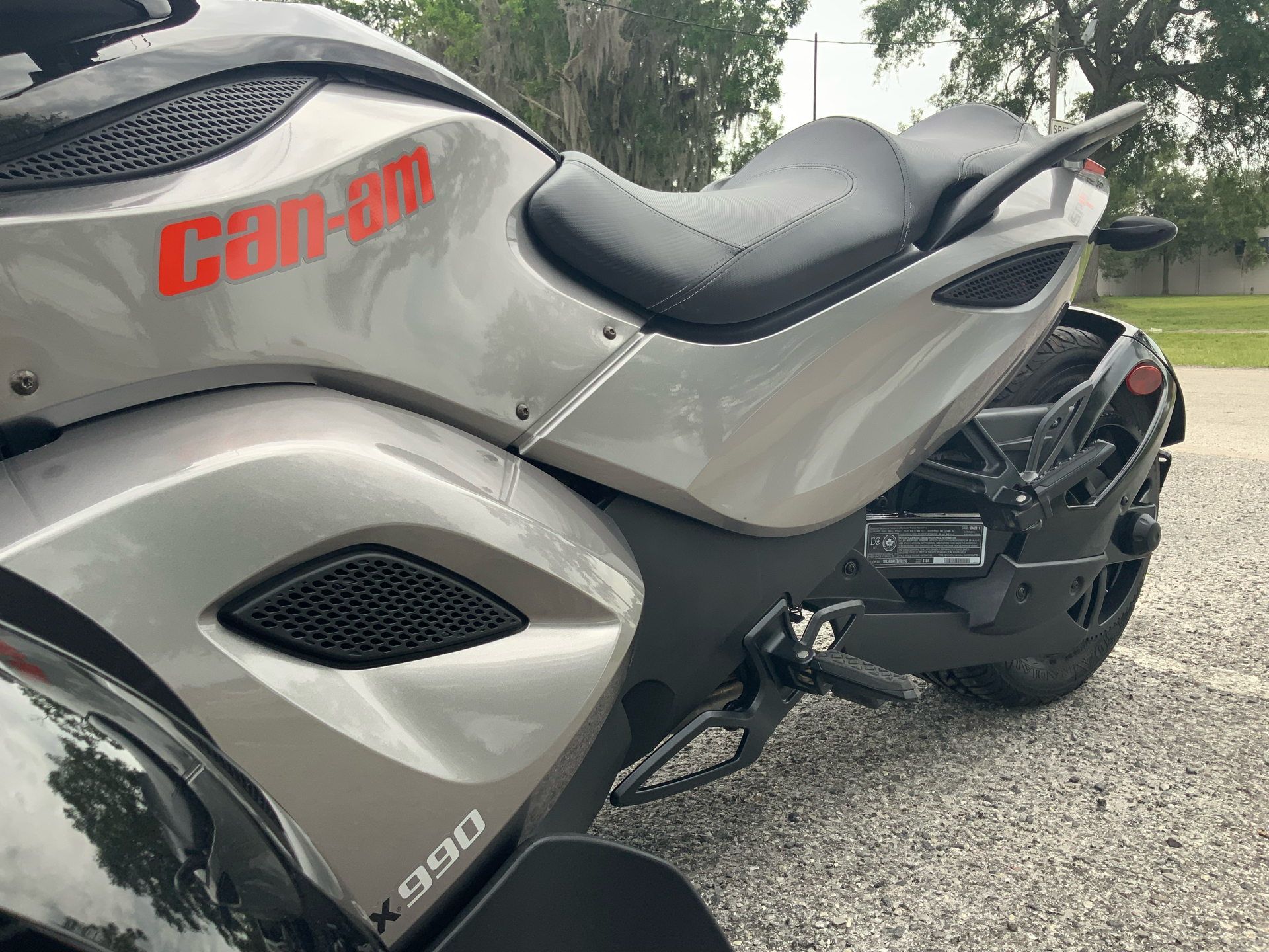 2011 Can-Am Spyder® RS-S SE5 in Sanford, Florida - Photo 19