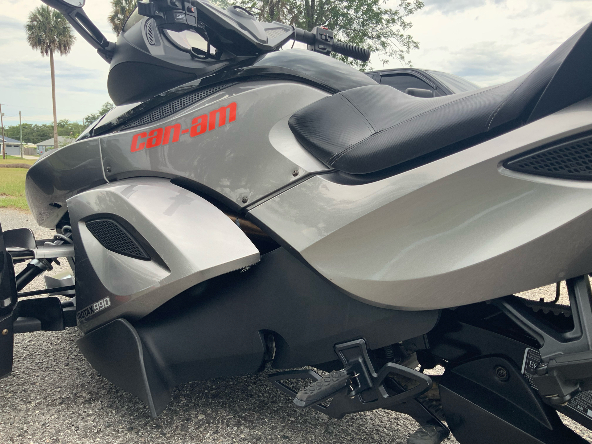 2011 Can-Am Spyder® RS-S SE5 in Sanford, Florida - Photo 20