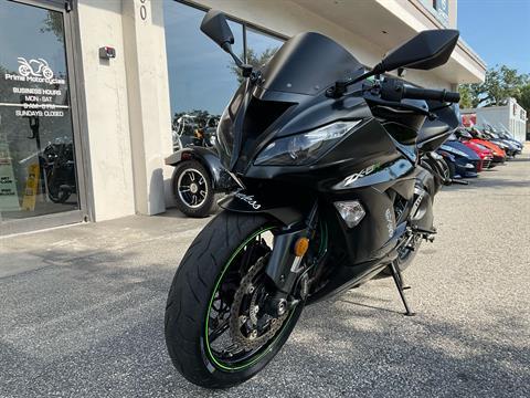 2015 Kawasaki Ninja® ZX™-6R in Sanford, Florida - Photo 3