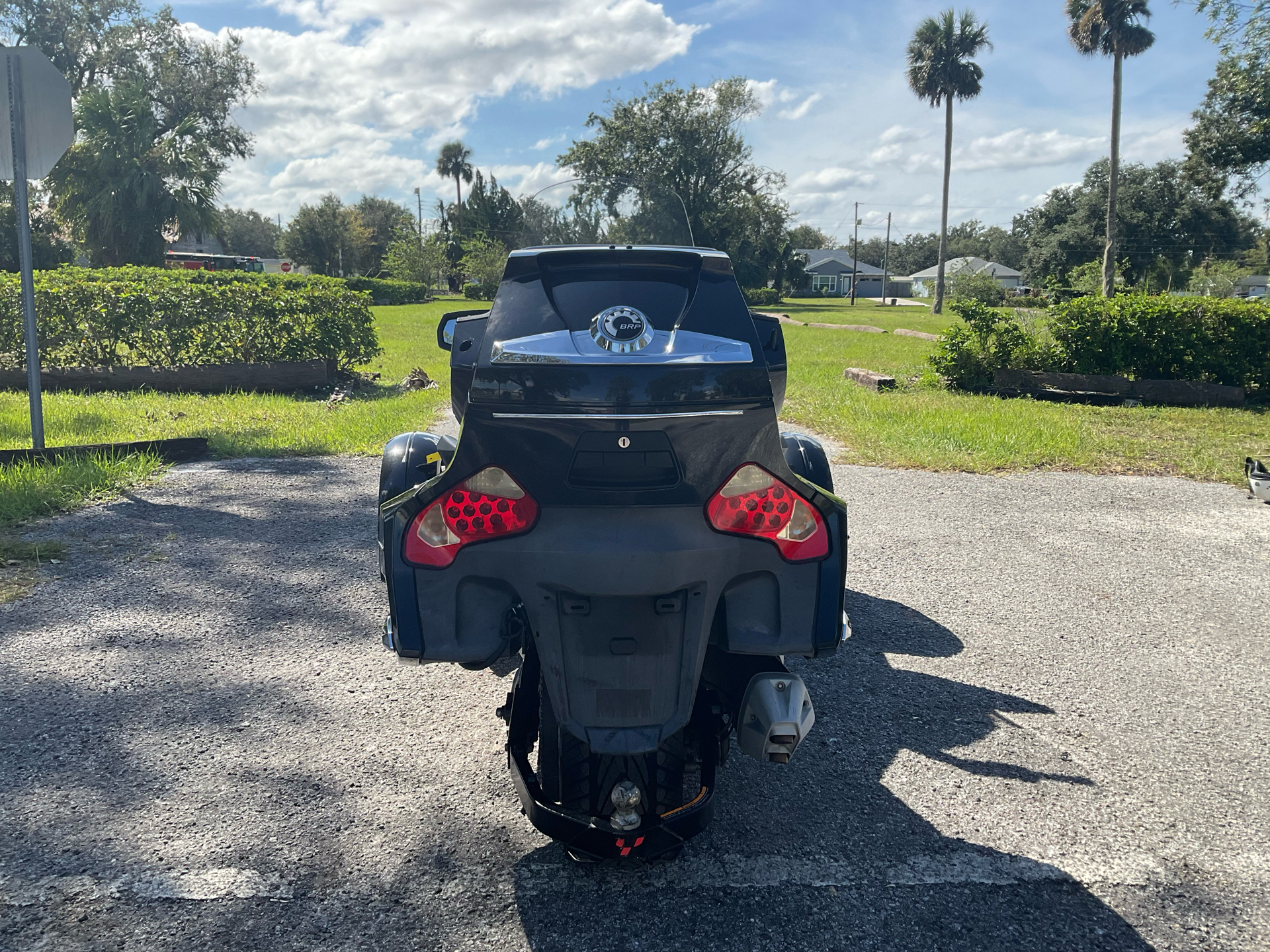 2010 Can-Am Spyder™ RT-S SE5 in Sanford, Florida - Photo 9