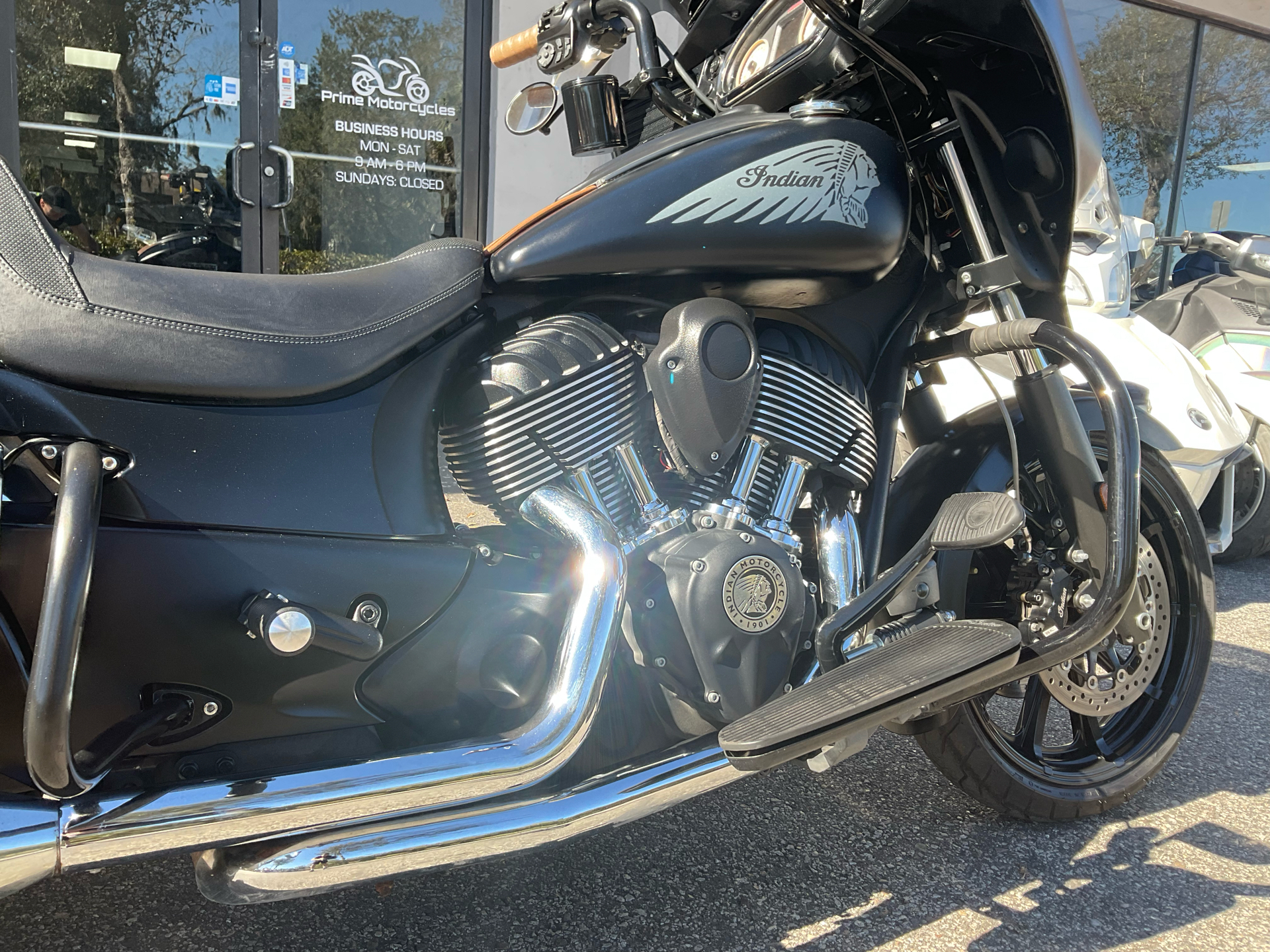 2017 Indian Motorcycle Chieftain Dark Horse® in Sanford, Florida - Photo 19