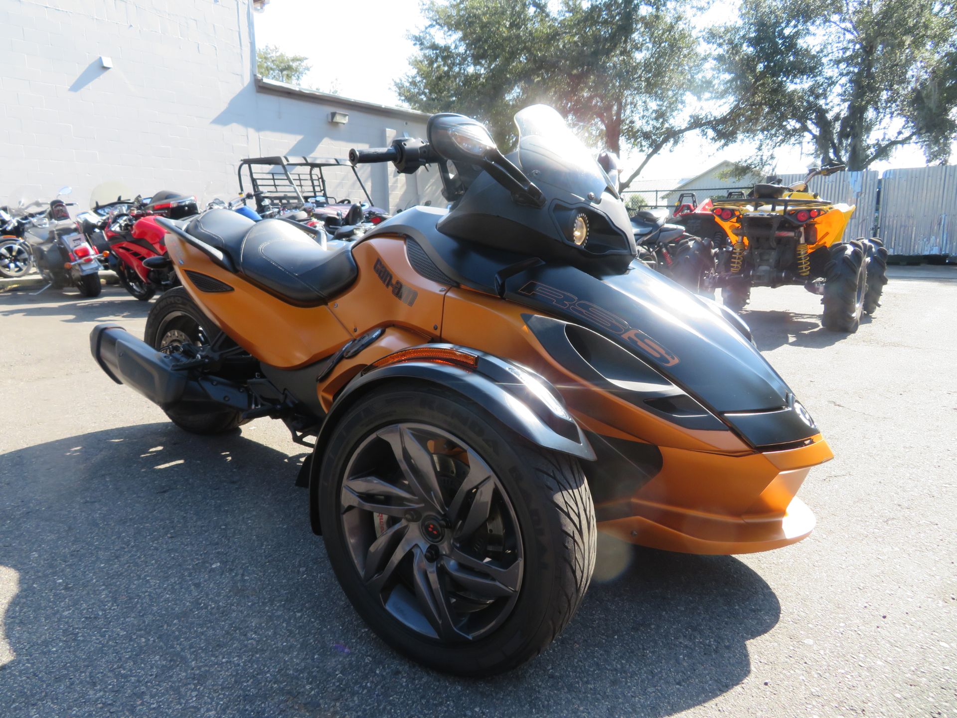 2013 Can-Am Spyder® RS-S SE5 in Sanford, Florida - Photo 7