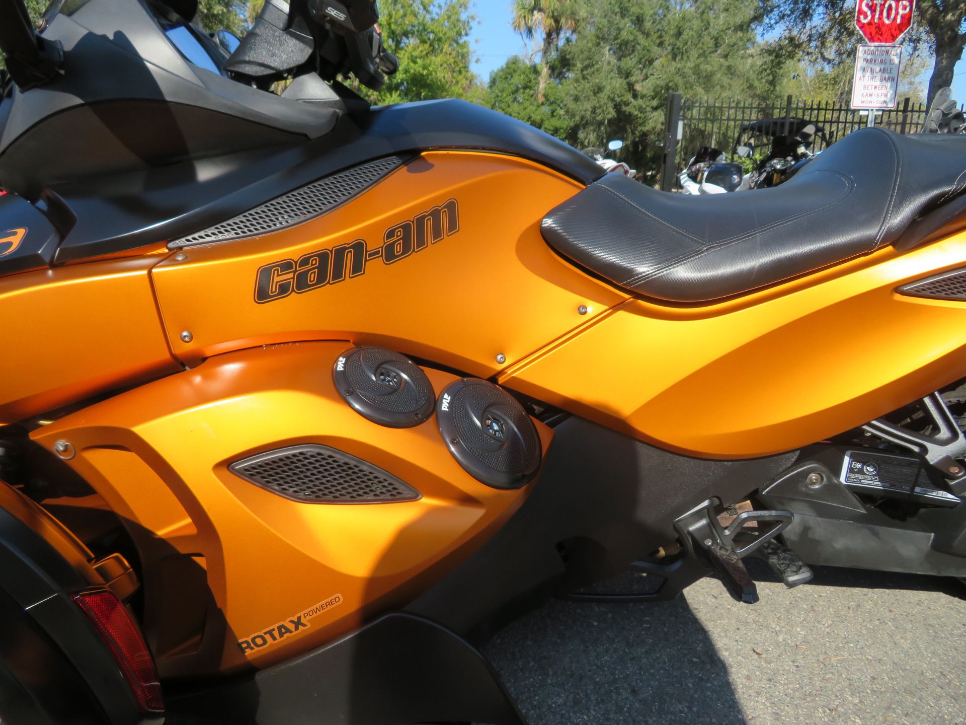 2013 Can-Am Spyder® RS-S SE5 in Sanford, Florida - Photo 14