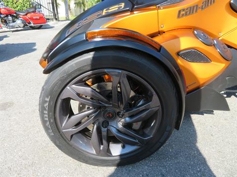 2013 Can-Am Spyder® RS-S SE5 in Sanford, Florida - Photo 15