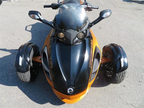 2013 Can-Am Spyder® RS-S SE5 in Sanford, Florida - Photo 19