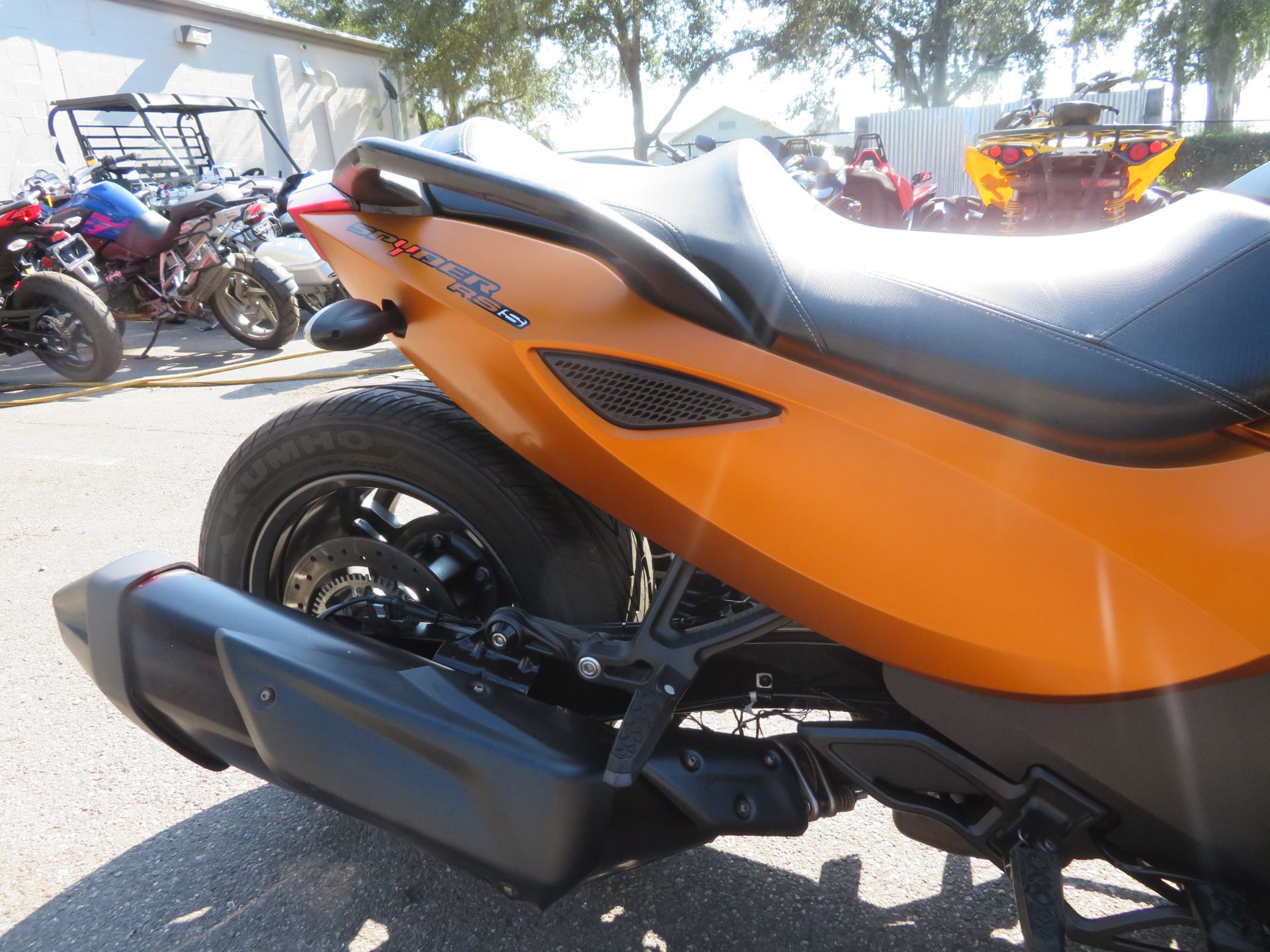 2013 Can-Am Spyder® RS-S SE5 in Sanford, Florida - Photo 23