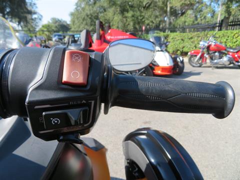 2013 Can-Am Spyder® RS-S SE5 in Sanford, Florida - Photo 28