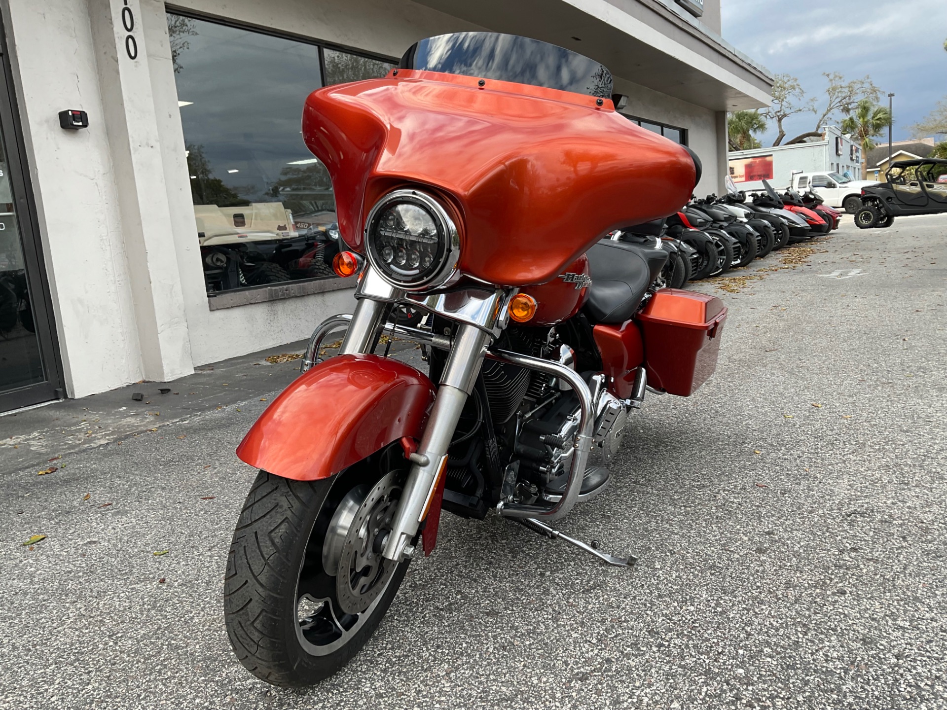 2011 Harley-Davidson Street Glide® in Sanford, Florida - Photo 3