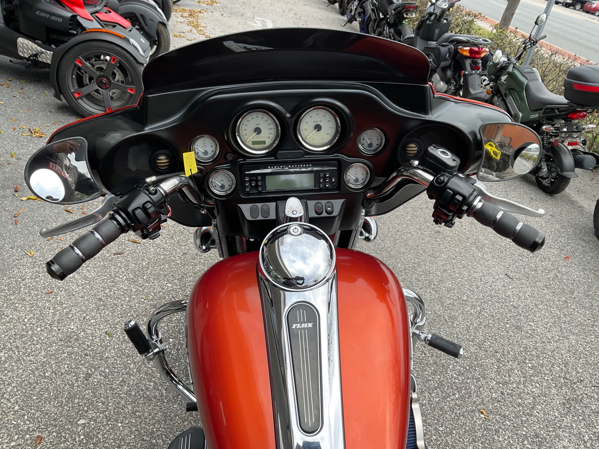 2011 Harley-Davidson Street Glide® in Sanford, Florida - Photo 24