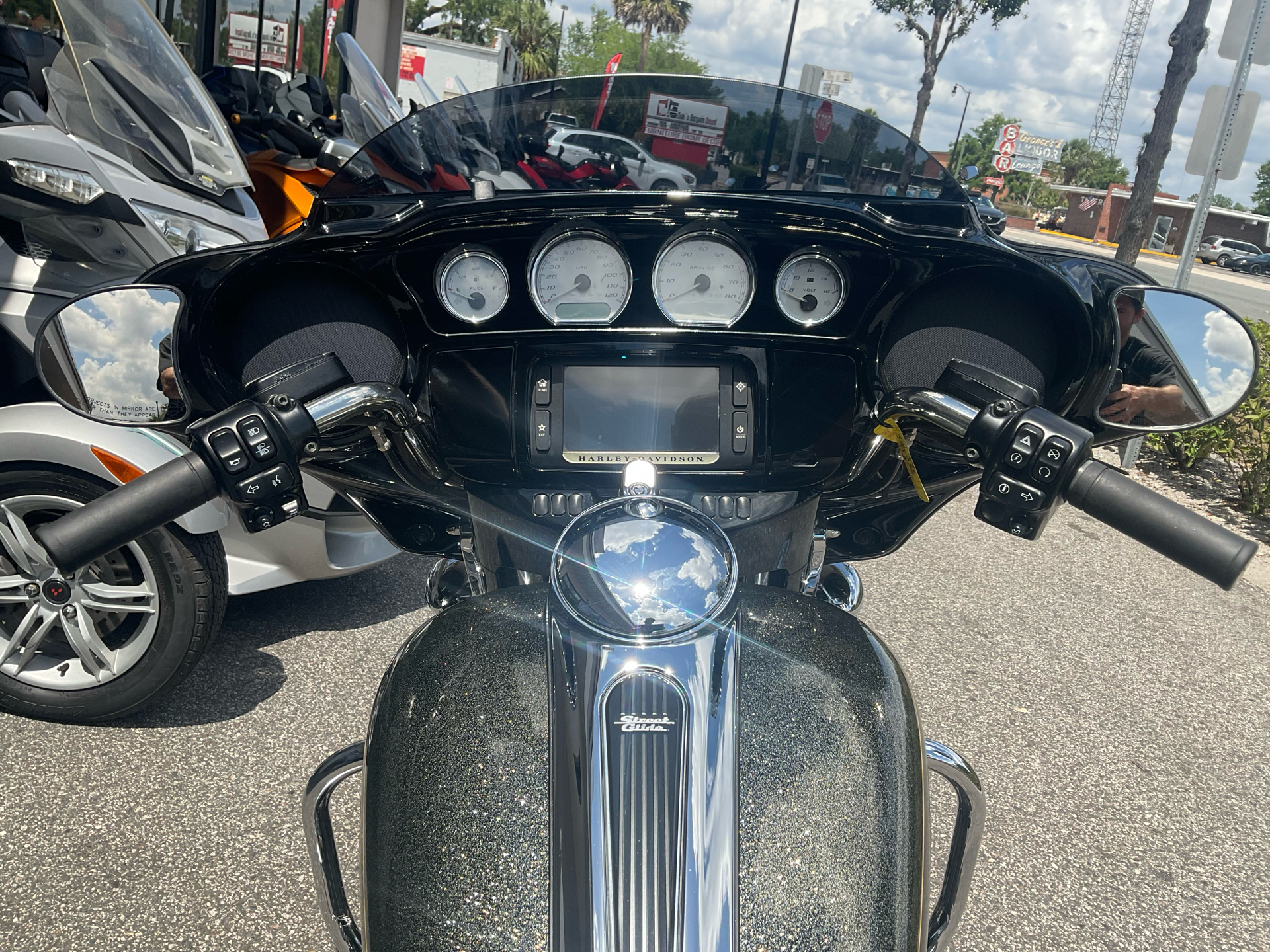 2016 Harley-Davidson Street Glide® Special in Sanford, Florida - Photo 27