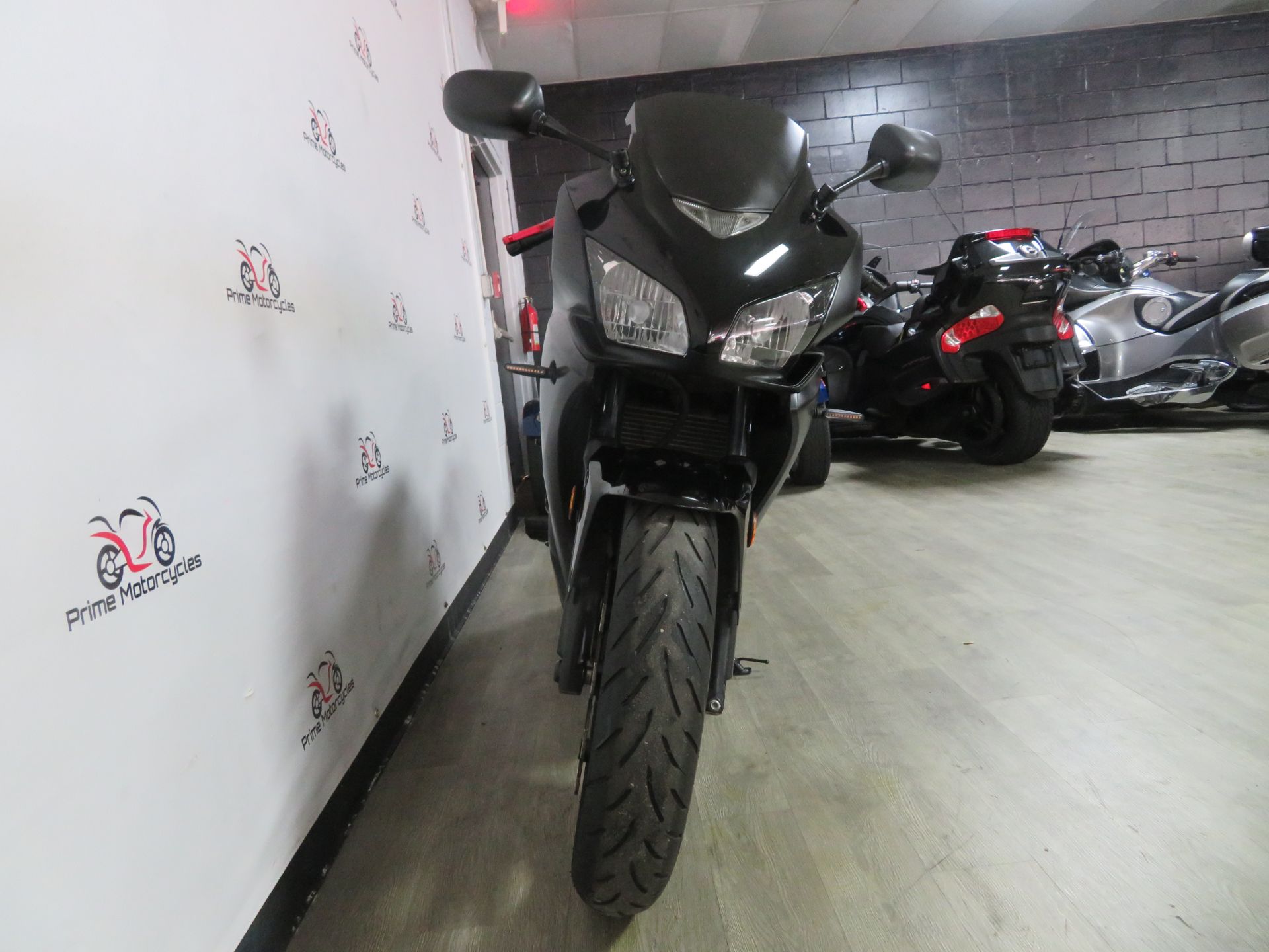 2015 Honda CBR®500R in Sanford, Florida - Photo 4