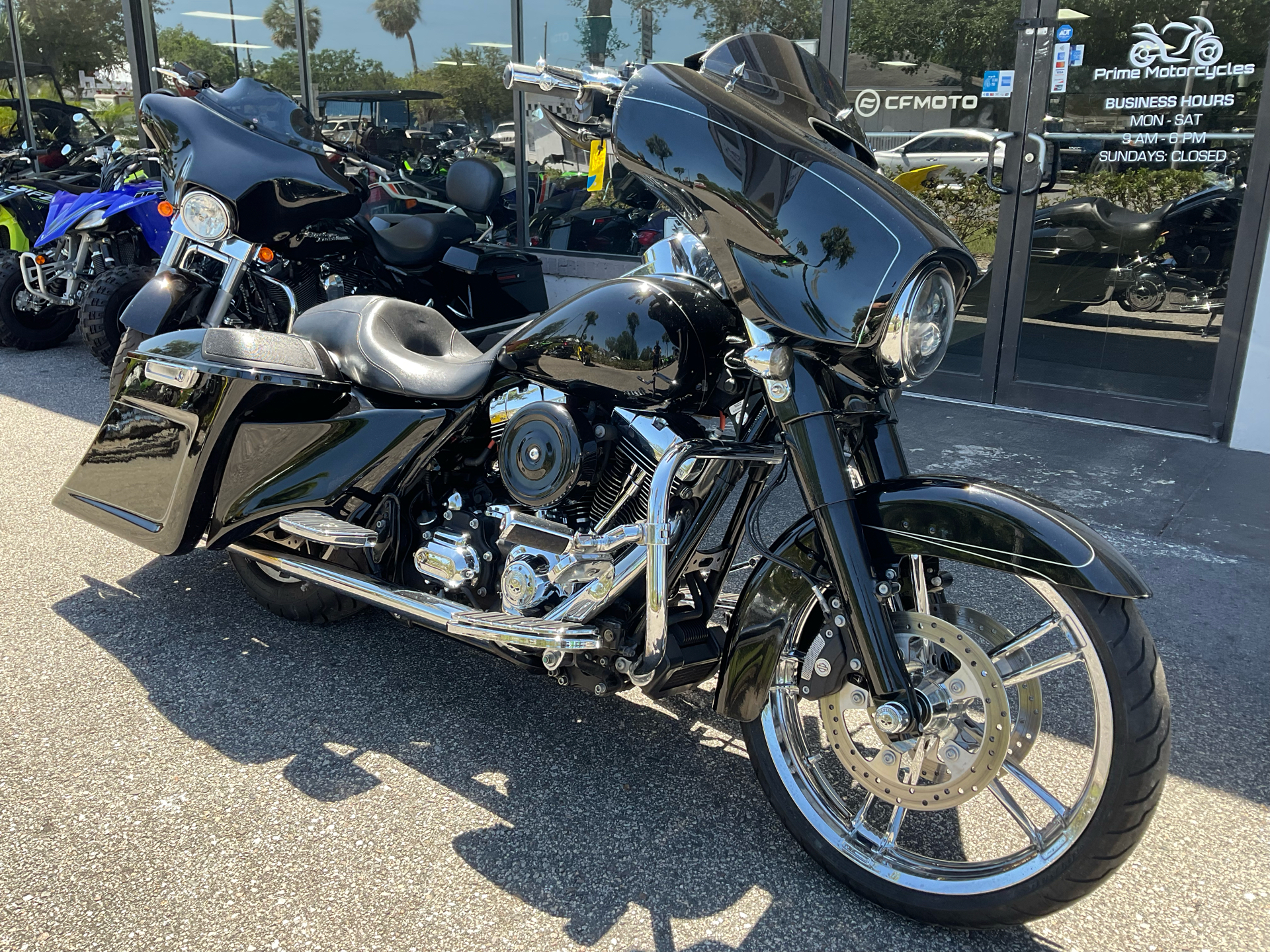 2016 Harley-Davidson Street Glide® Special in Sanford, Florida - Photo 6