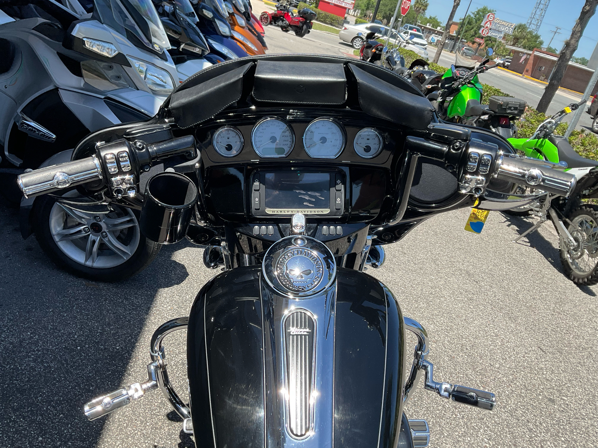 2016 Harley-Davidson Street Glide® Special in Sanford, Florida - Photo 26