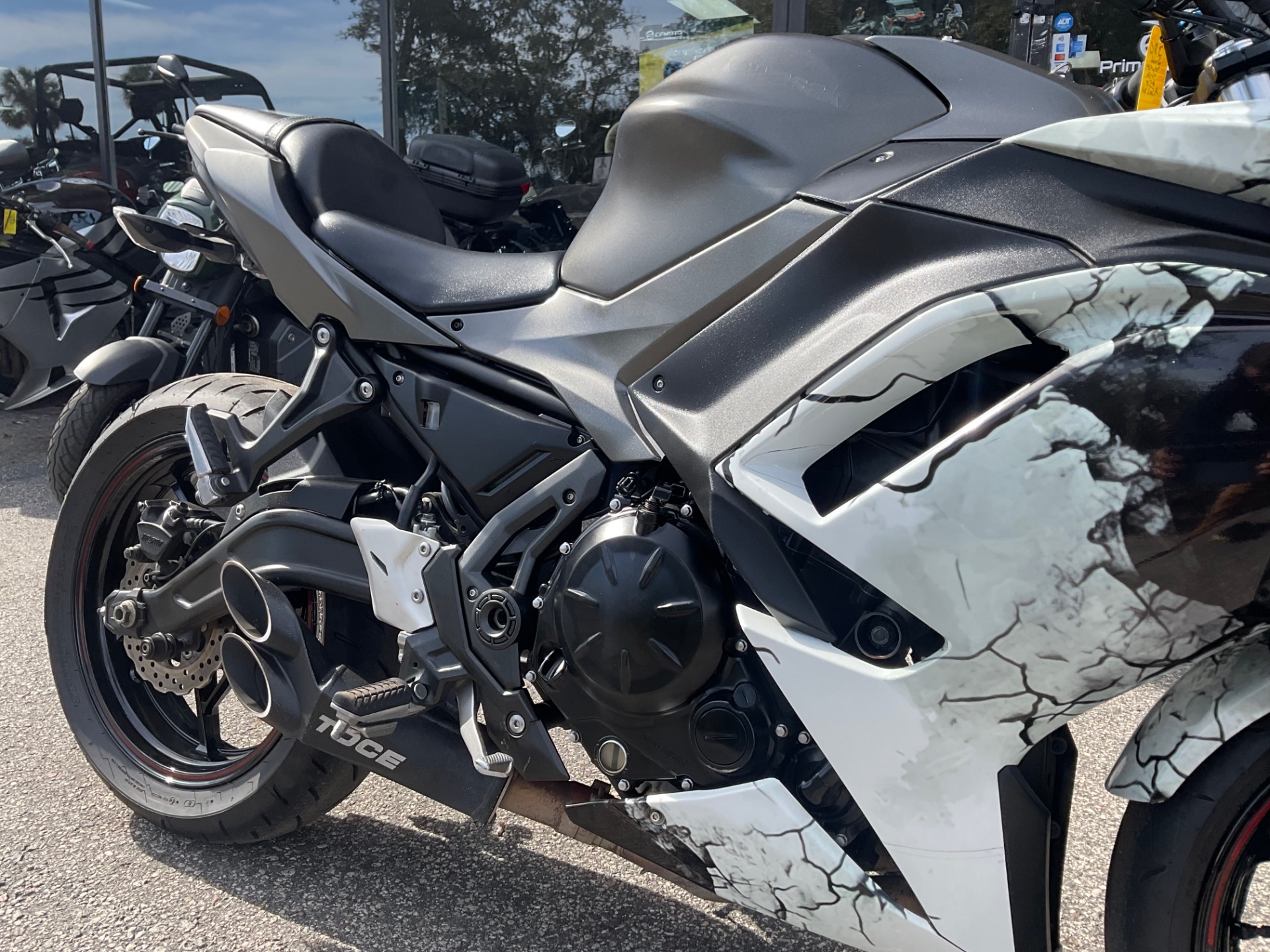 2022 Kawasaki Ninja 650 in Sanford, Florida - Photo 17