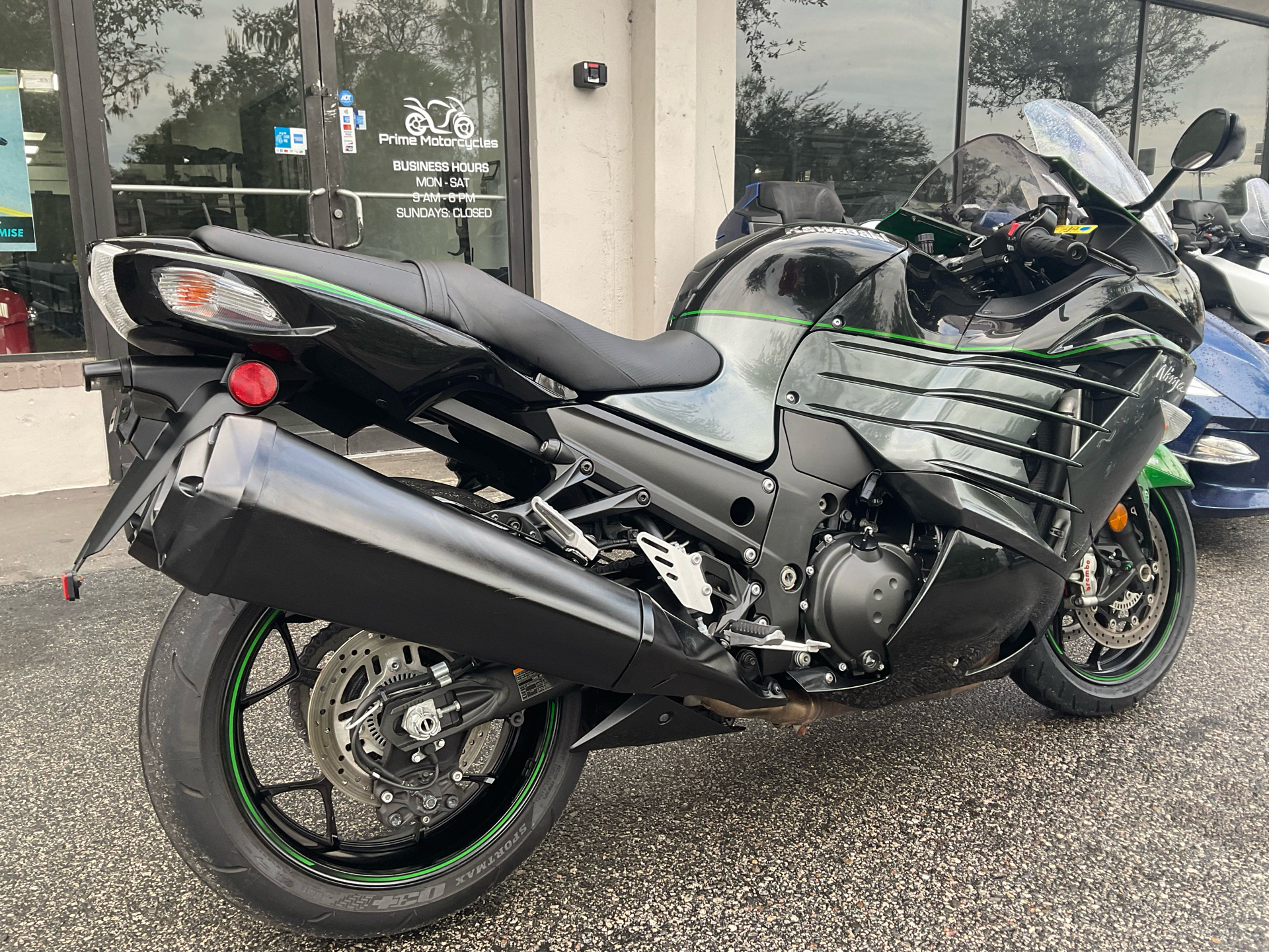 2019 Kawasaki Ninja ZX-14R in Sanford, Florida - Photo 8