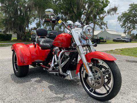 2017 Harley-Davidson Freewheeler in Sanford, Florida - Photo 3