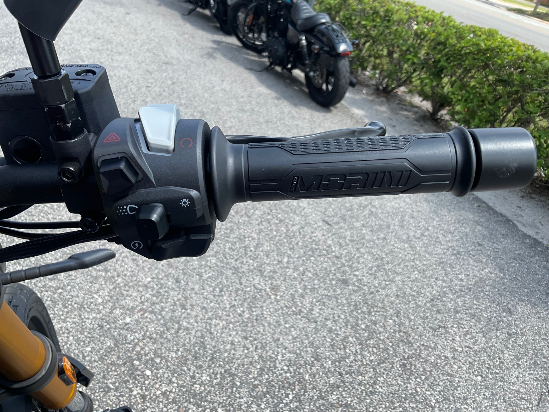 2023 Moto Morini SEIEMMEZZO SCR in Sanford, Florida - Photo 26