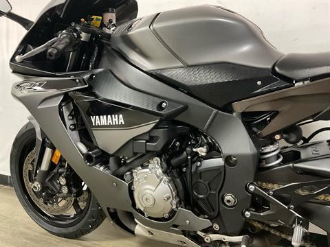 2016 Yamaha YZF-R1S in Sanford, Florida - Photo 12