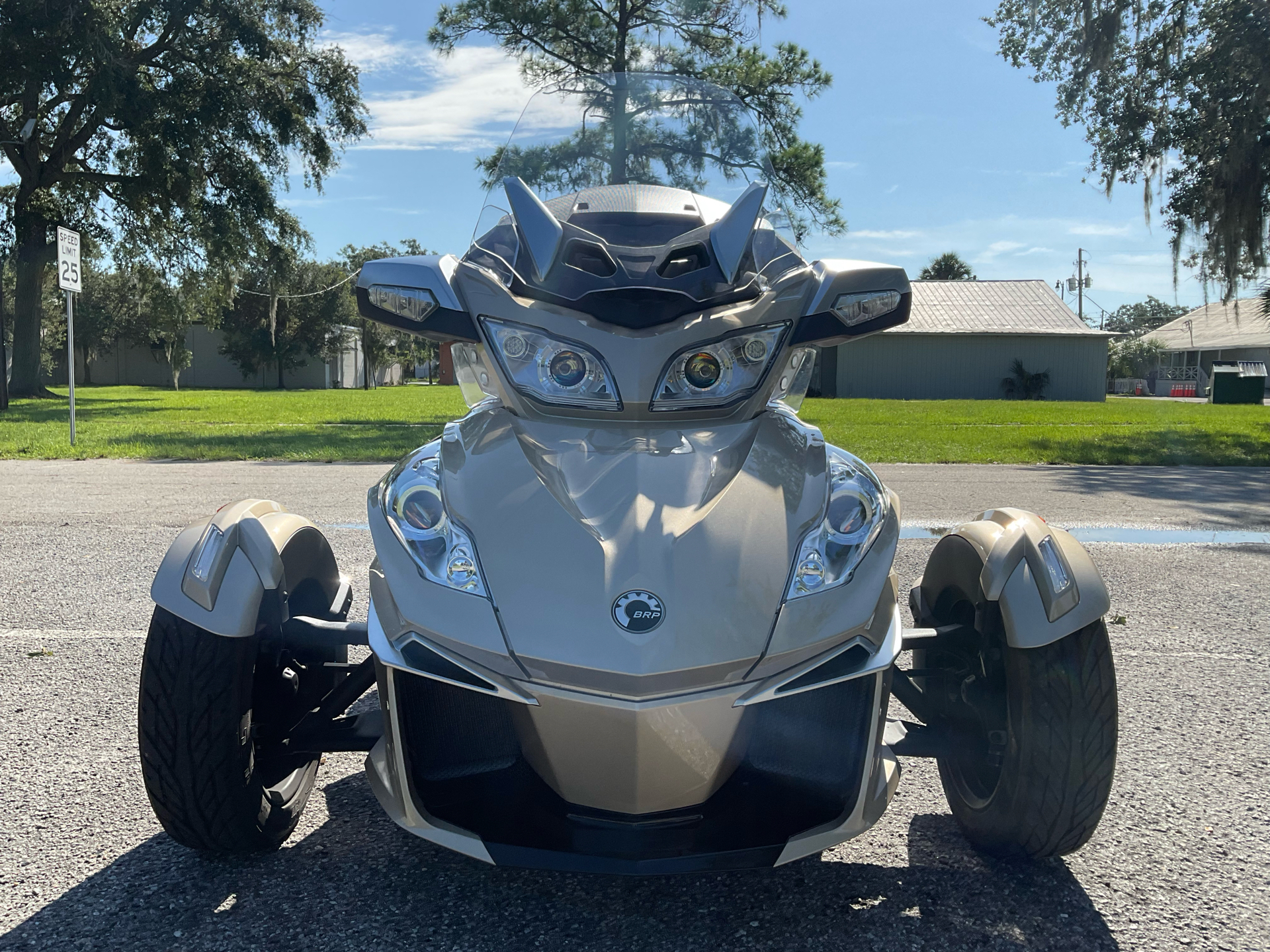 2017 Can-Am Spyder RT-S in Sanford, Florida - Photo 4