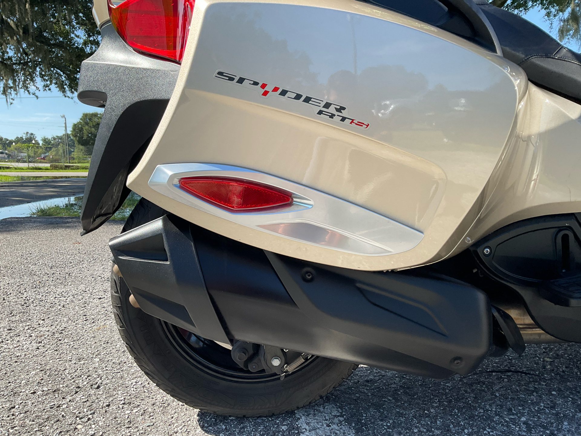 2017 Can-Am Spyder RT-S in Sanford, Florida - Photo 11