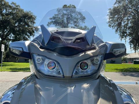 2017 Can-Am Spyder RT-S in Sanford, Florida - Photo 17