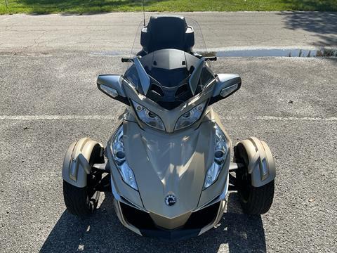 2017 Can-Am Spyder RT-S in Sanford, Florida - Photo 18