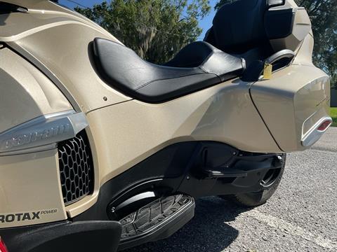 2017 Can-Am Spyder RT-S in Sanford, Florida - Photo 20