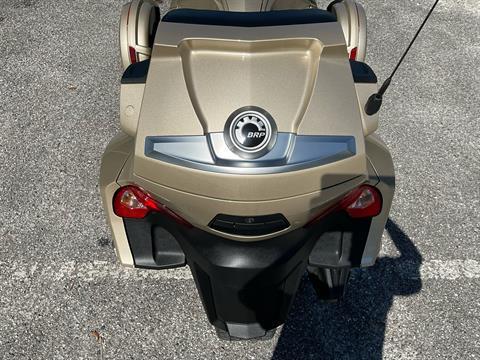 2017 Can-Am Spyder RT-S in Sanford, Florida - Photo 24