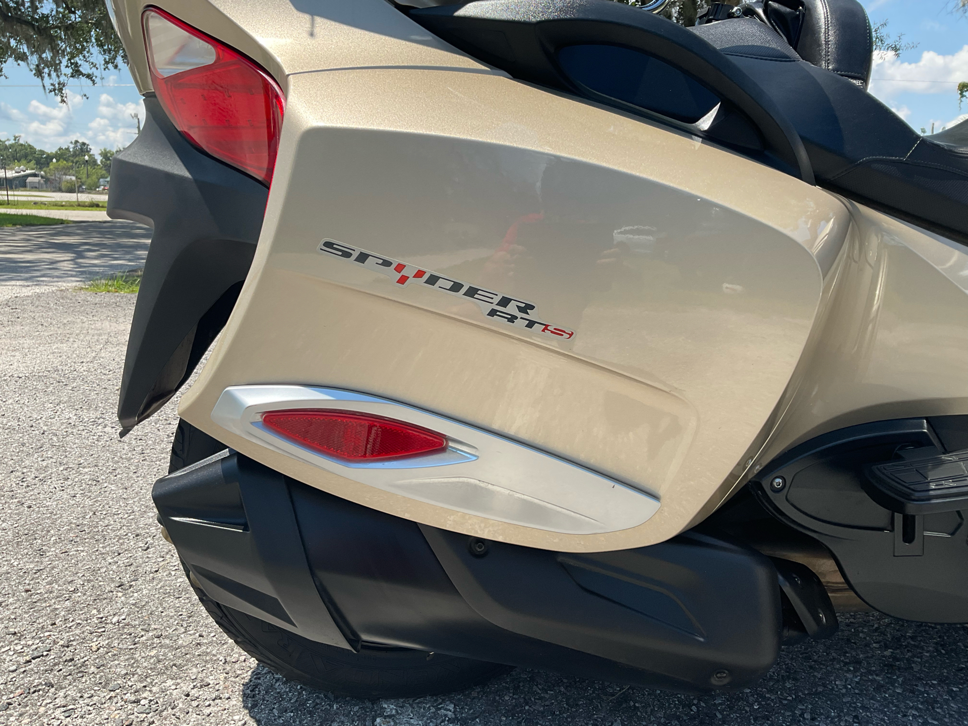 2017 Can-Am Spyder RT-S in Sanford, Florida - Photo 11