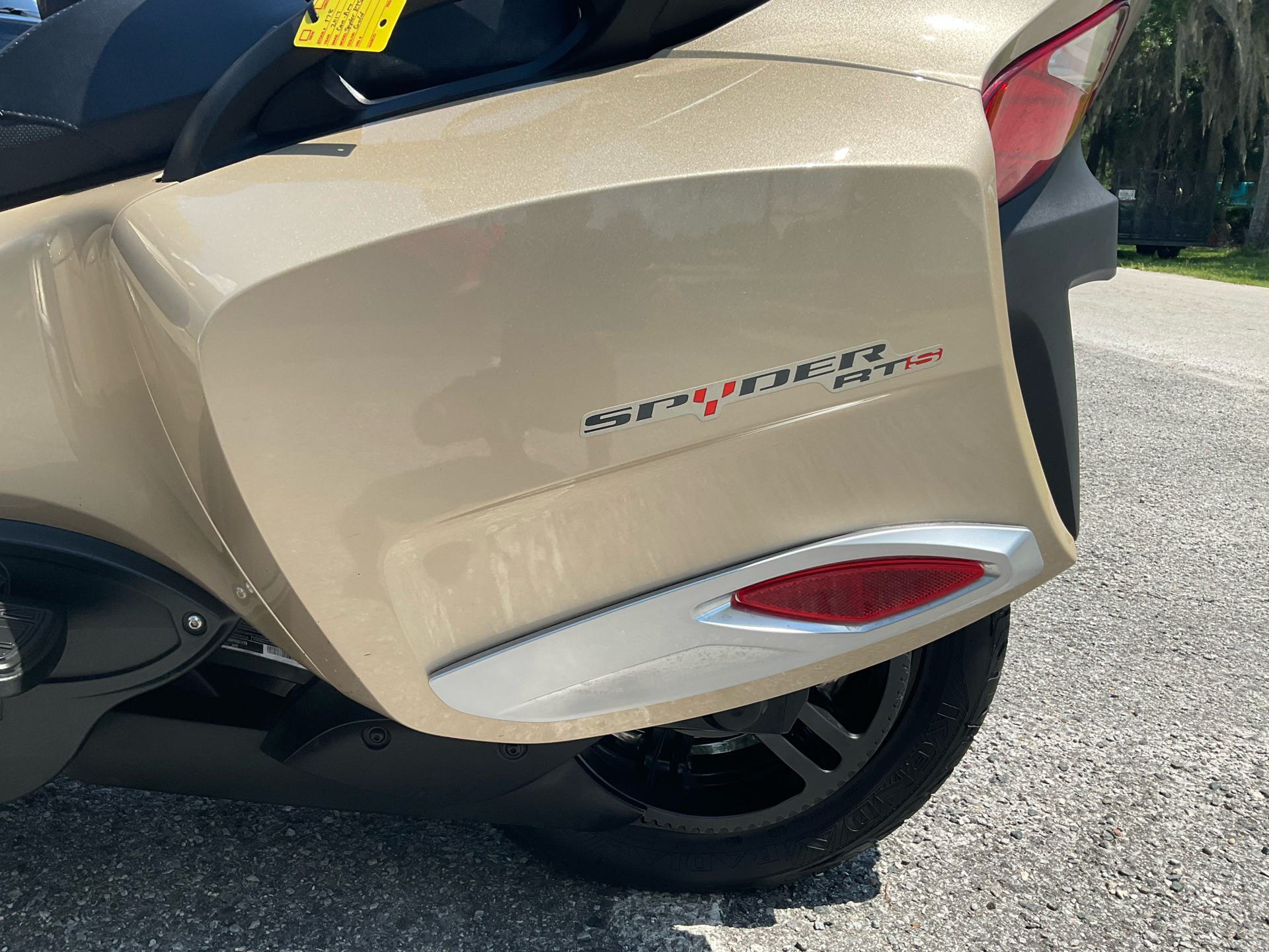 2017 Can-Am Spyder RT-S in Sanford, Florida - Photo 22