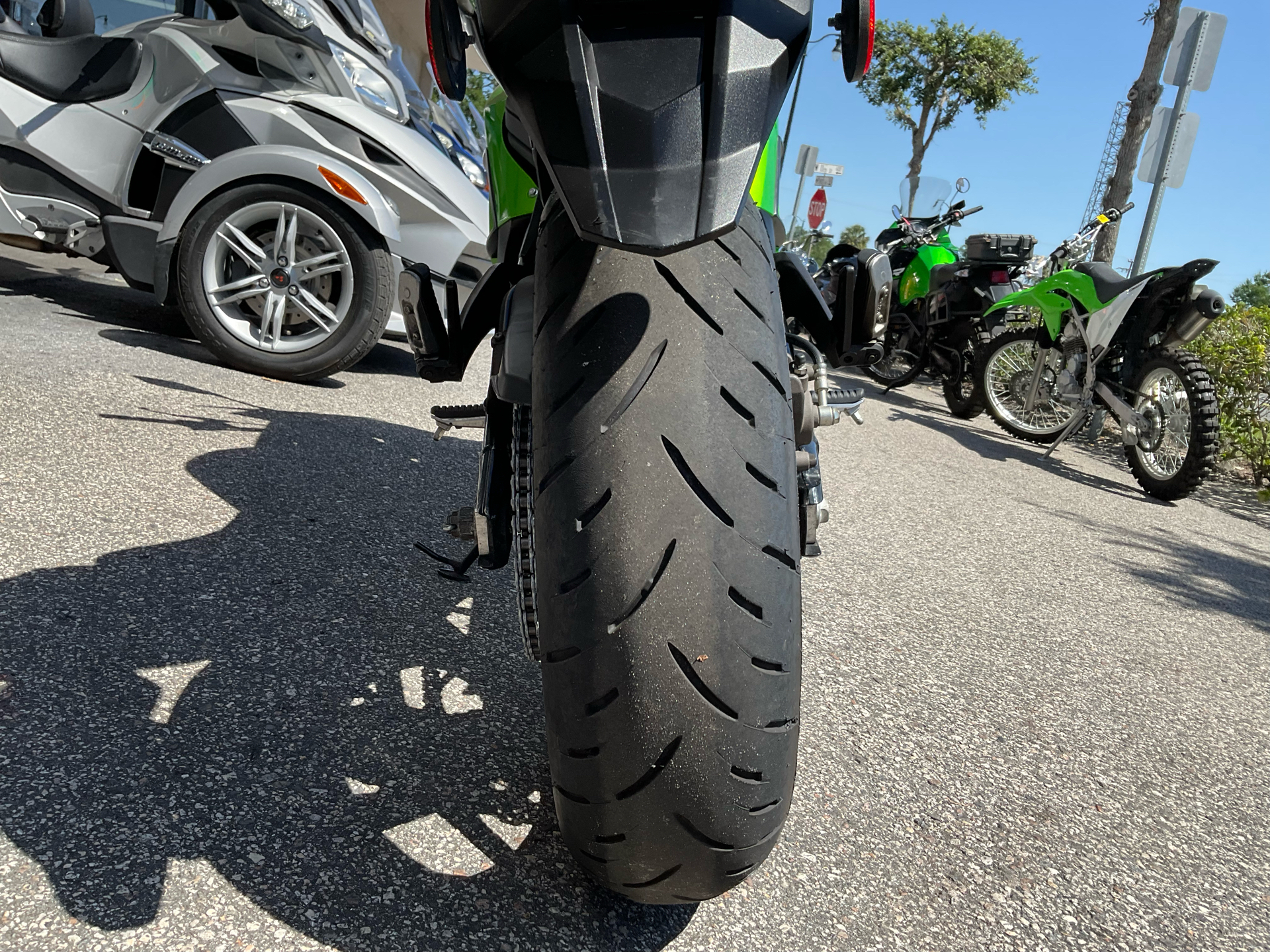 2014 Kawasaki Ninja® 650 ABS in Sanford, Florida - Photo 21