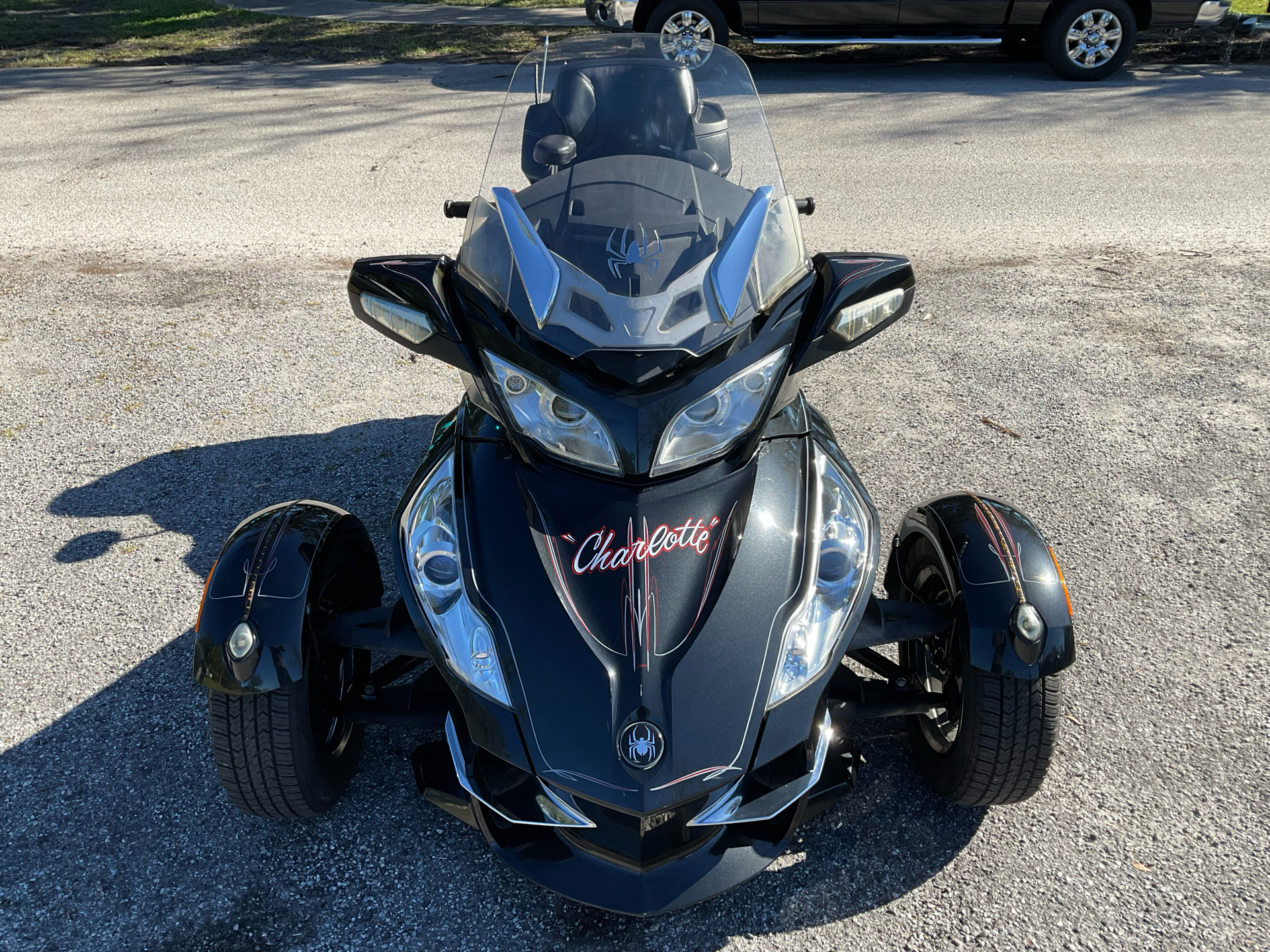 2011 Can-Am Spyder® RT-S SE5 in Sanford, Florida - Photo 18