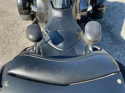2011 Can-Am Spyder® RT-S SE5 in Sanford, Florida - Photo 28