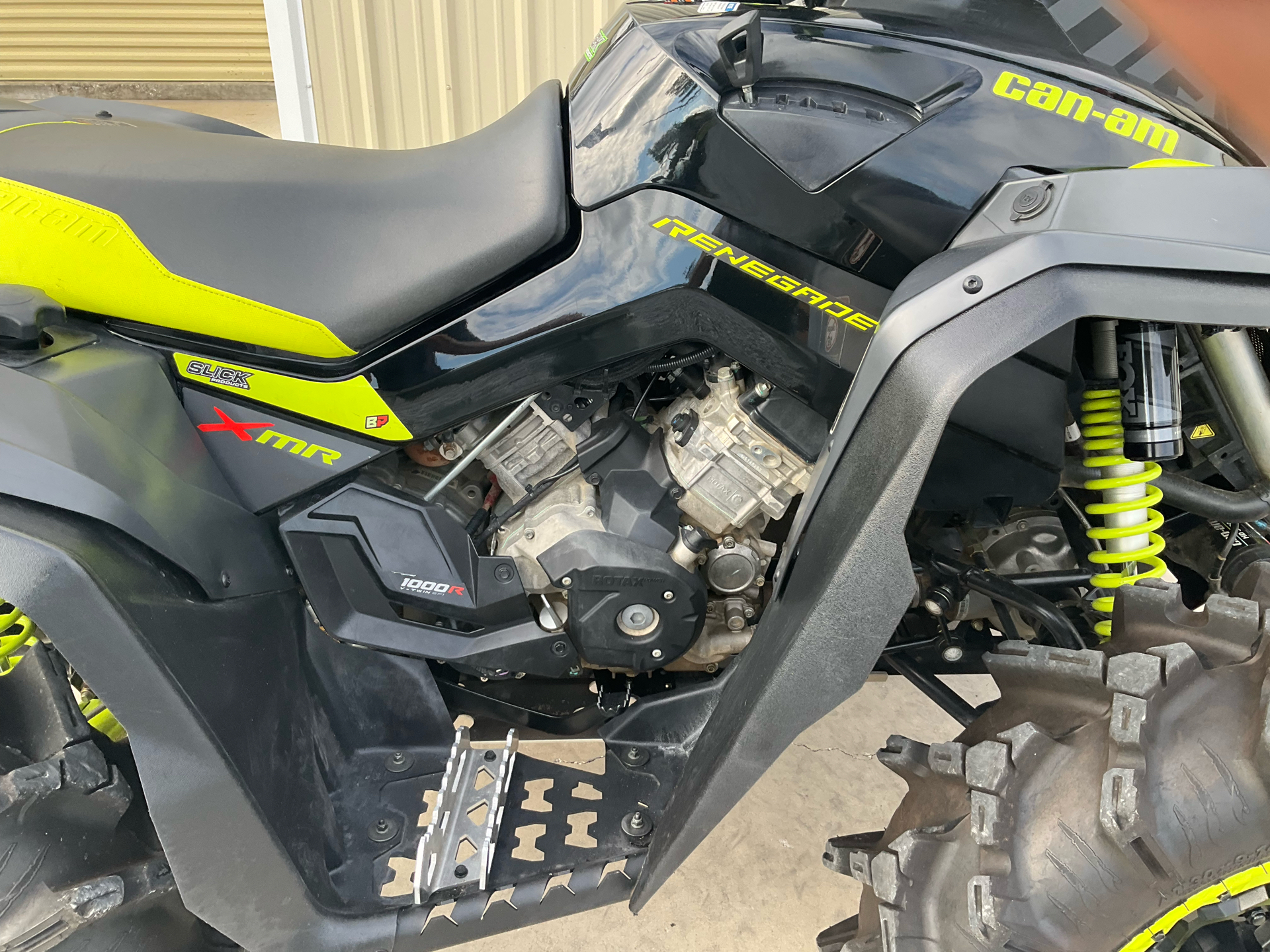 2021 Can-Am Renegade X MR 1000R with Visco-4Lok in Sanford, Florida - Photo 16