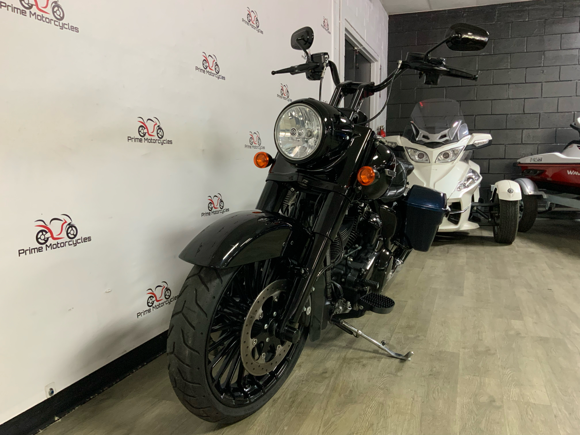 2019 Harley-Davidson Road King® Special in Sanford, Florida - Photo 3