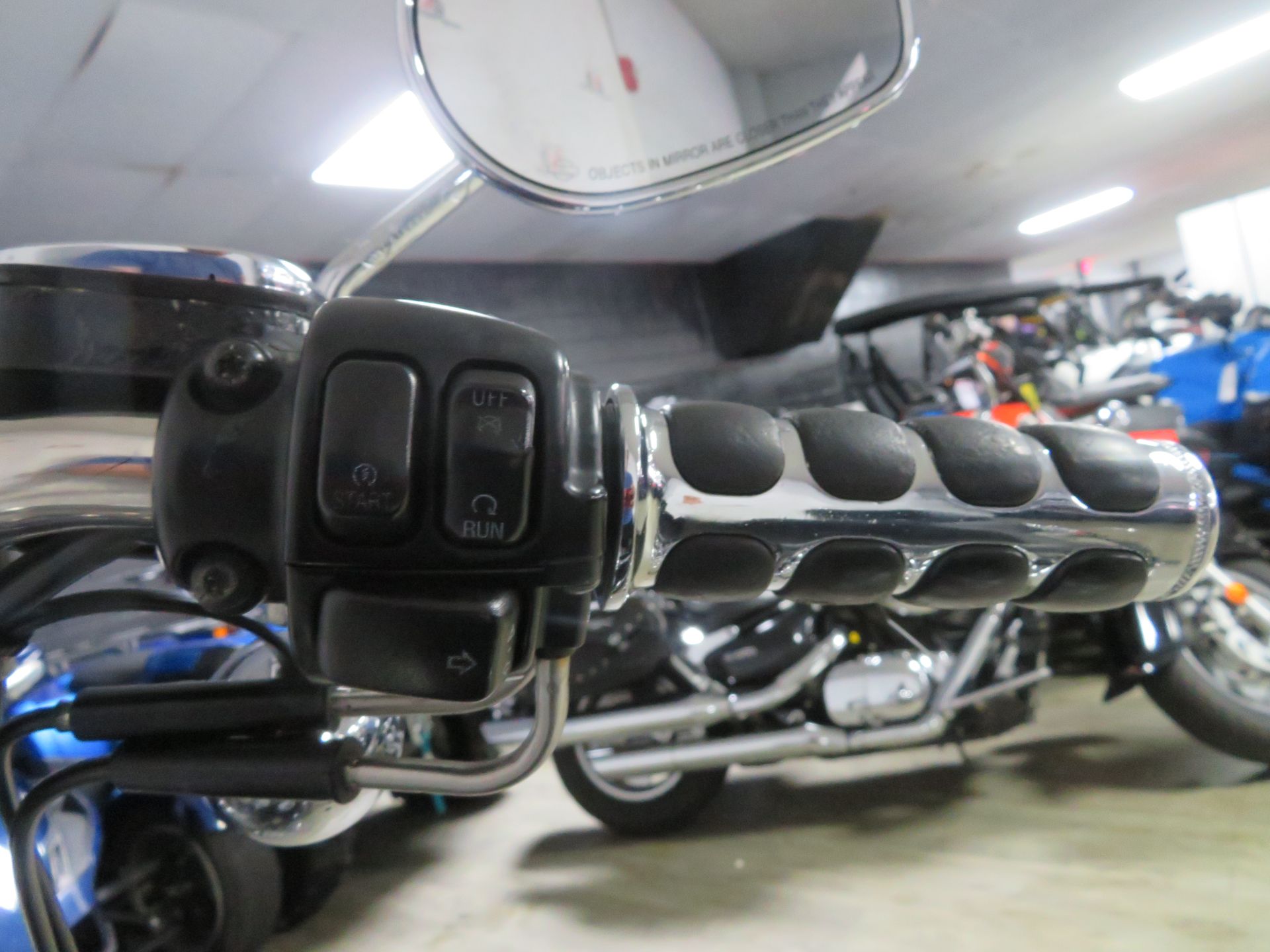 2010 Harley-Davidson Softail® Custom in Sanford, Florida - Photo 27